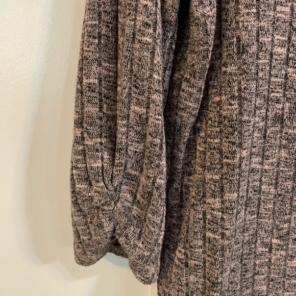 BCX layered look top size Medium - Picture 2 of 8